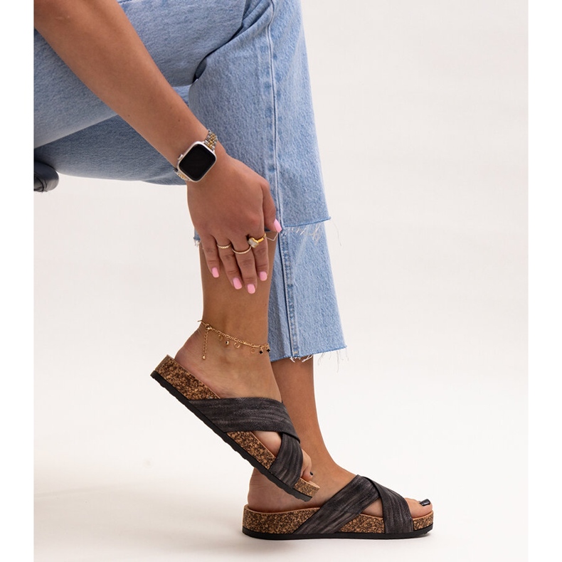 Tofflor med Ribera glans korksula svart 1