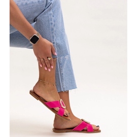 Kepsar dekorerade med ett Salimba zirkonlås rosa 1