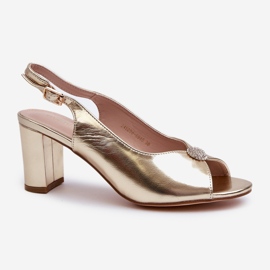 Eleganta högklackade sandaler med guld-Trasea-dekoration gyllene 1