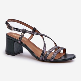 Lädersandaler på låg klack Maciejka 06653-09 Mörkgrön 1