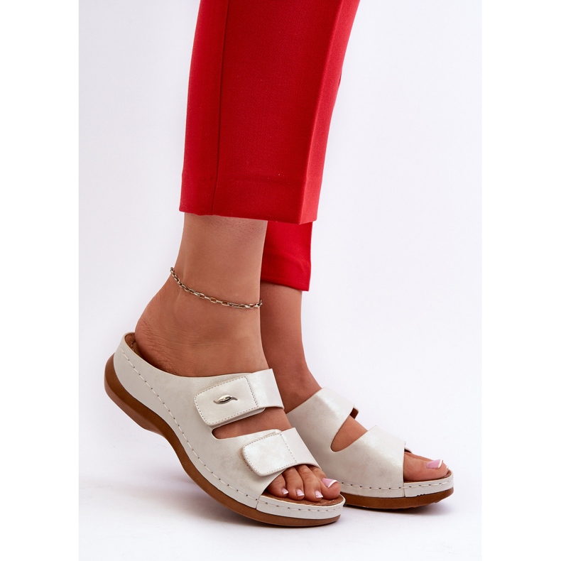 Lätt flip-flops för kvinnor gjorda av ekologiskt läder Silver Frellia silver- 2