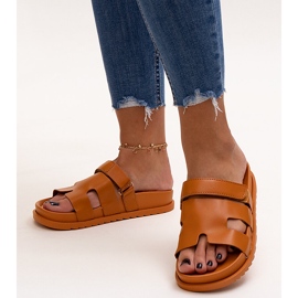 Bruna kardborrflip-flops från Kassis 1