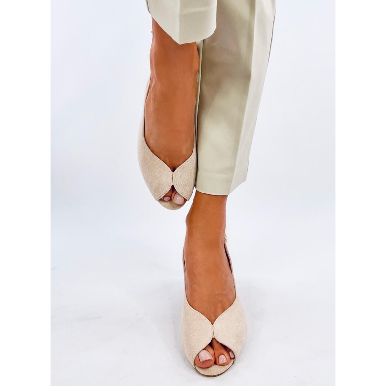 Venus Beige högklackade sandaler 1