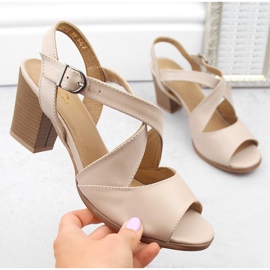 Beige högklackade damsandaler i läder Dolce Pietro 4077-013-01-1 1