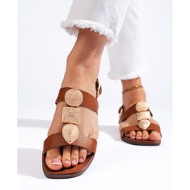 Bruna platta sandaler för kvinnor från Sergio Leone 1