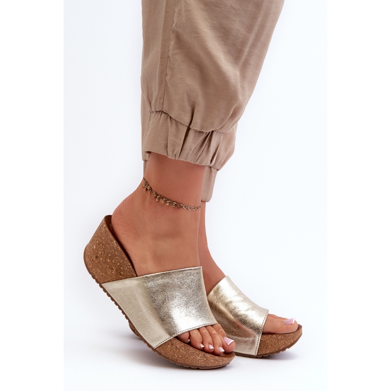 Zazoo 40289 flipflops i läder för kvinnor med en korkkil, guld gyllene 2