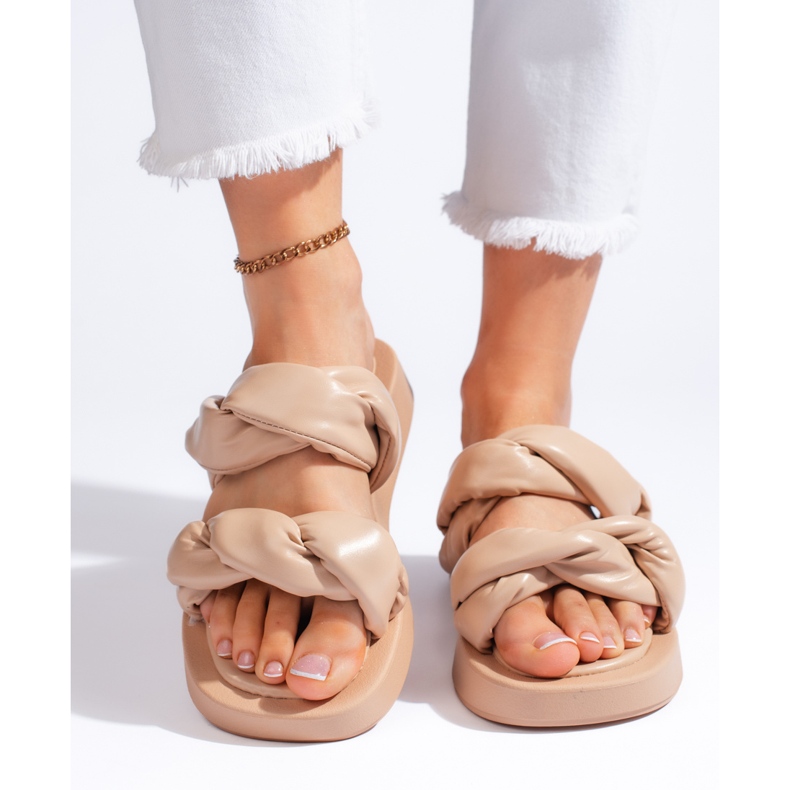Beiga flipflops med tjock sula beige 2