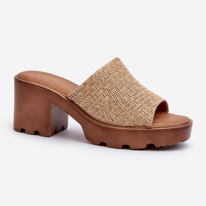 Beige Titantha flip-flops dam med flätade högklackade klackar 1