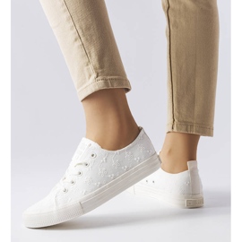 Vita sneakers med Big Star-broderi LL274223 2