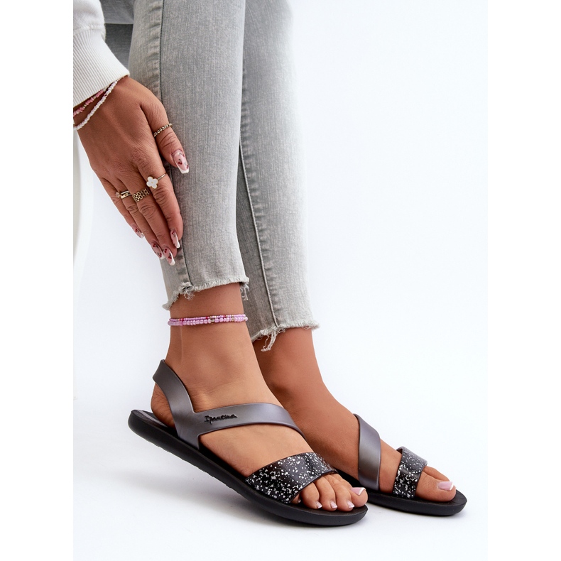 Damsandaler 82429 Ipanema Vibe Sandal Fem Svart och Silver 1
