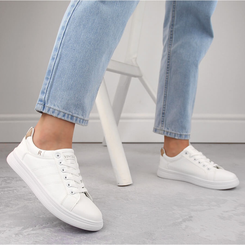 Vita sportskor för kvinnor Vinceza 13610 2