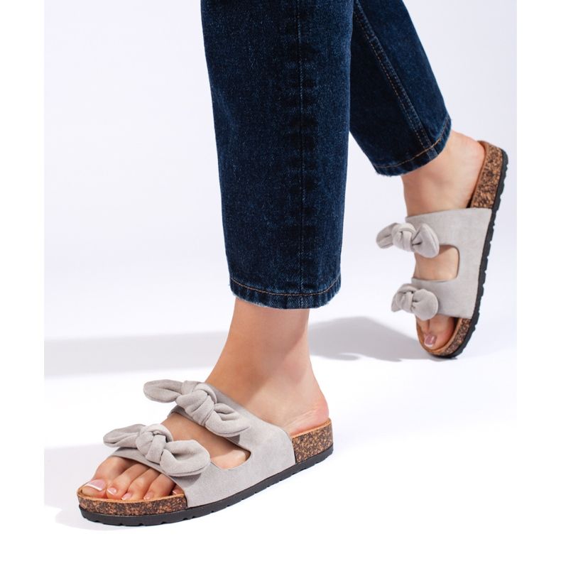Grå mockatofflor för kvinnor med kork 1
