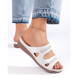 Bekväma vita flipflops för kvinnor 1