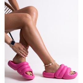 Rosa Haile foam tofflor 1