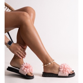 Rosa flipflops med blommor från Levina 1