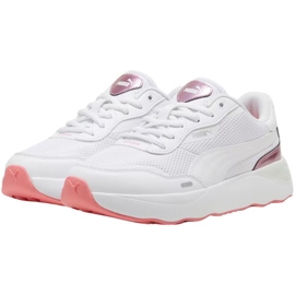 Puma Runtamed Platform GirlPower W skor 395259 01 vit 2
