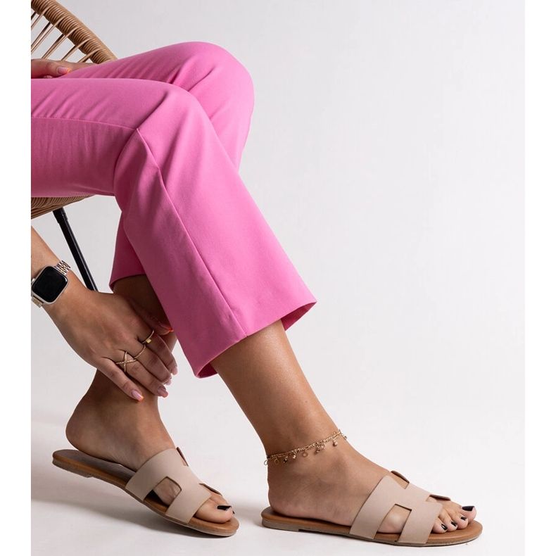 Beige klassiska Juma flip-flops 1