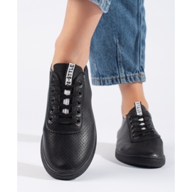 Seastar Svarta genombrutna sneakers för kvinnor 1