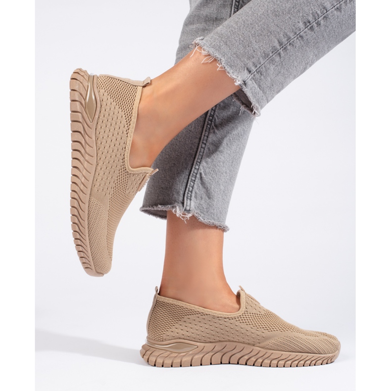 Bruna damsneakers i textil 2