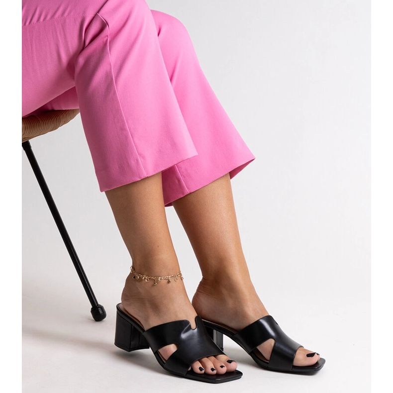 Svarta högklackade flip-flops med öppen klack, Anatolia eco-läder 2