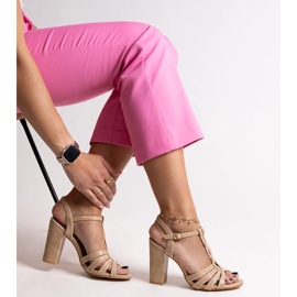 Beige högklackade sandaler från Mikaii 1