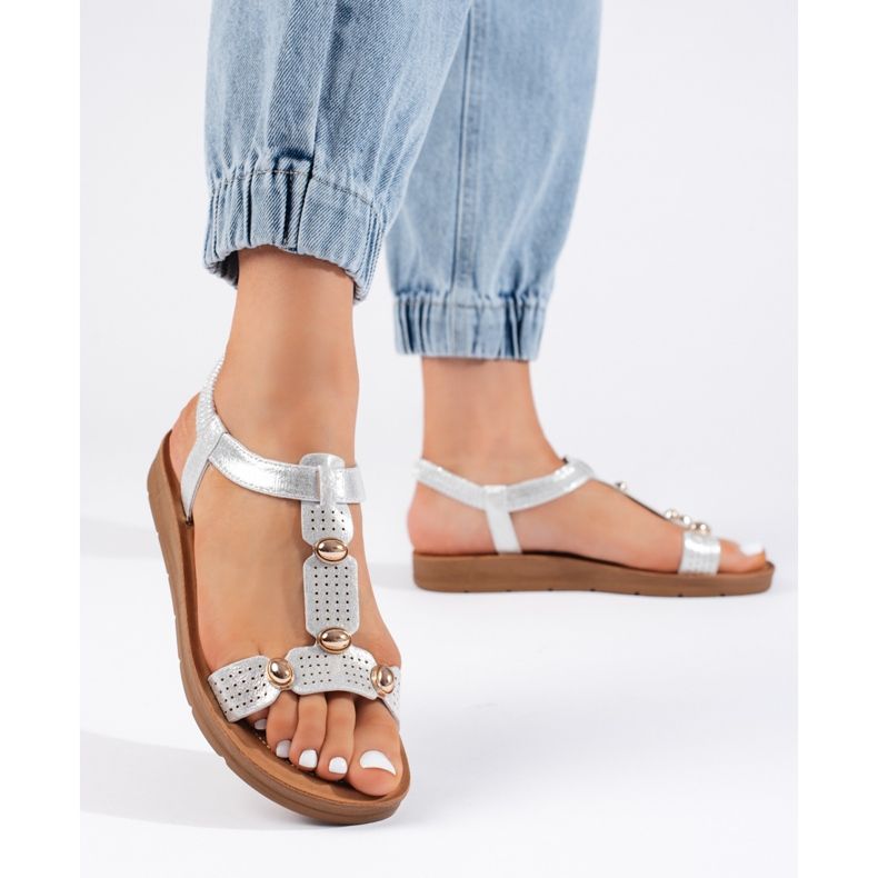 Damsandaler i silver med dekorationer 1