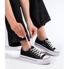 Klassiska svarta sneakers för kvinnor 1