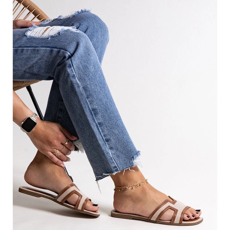 Bruna klassiska Baya flip-flops beige 1