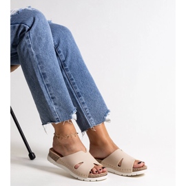 Beige flip-flops med läderinlägg Masha 2