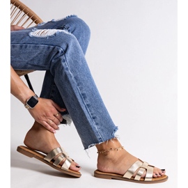 Guld klassiska flip-flops med Umayma dekoration gyllene 1