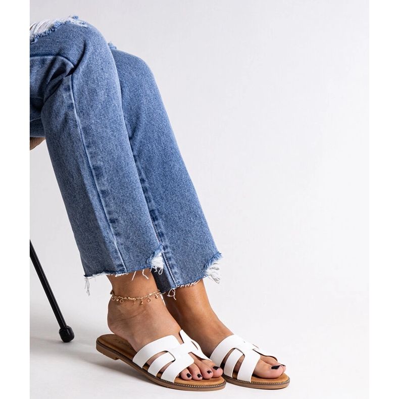 Vita klassiska flip-flops med Umayma dekoration 2