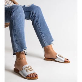 Silver flipflops med dekorativt Safi-spänne silver- 3