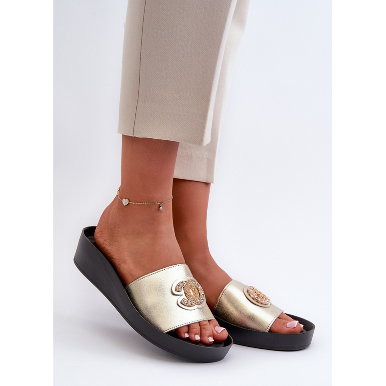 Eleganta, lätta damflipflops med dekoration, naturläder S.Barski KV27-013, guld gyllene 1