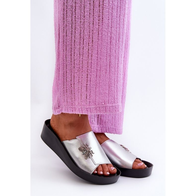 Eleganta damflip-flops med dekoration, naturligt läder S.Barski KV27-015 Silver 1