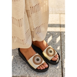 Flipflops i läder för kvinnor med dekoration S.Barski KV27-019 Guld gyllene 1