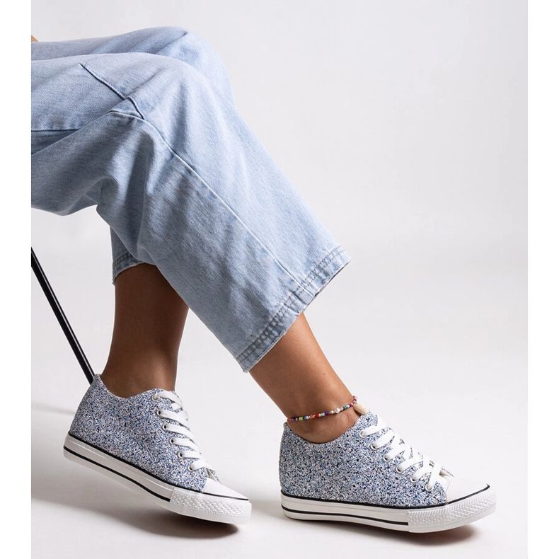 Bez marki Blå glänsande Jadwa sneakers 1