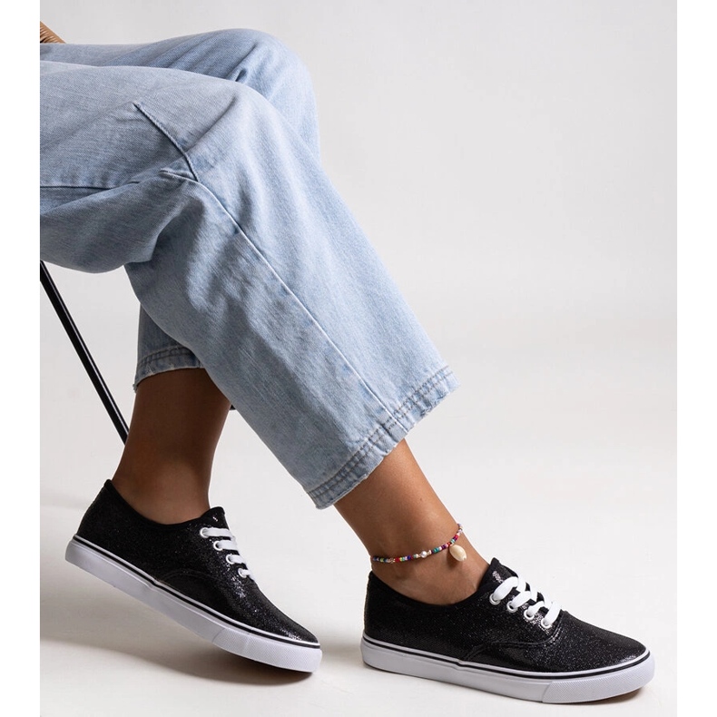 Merri svarta glänsande sneakers 1