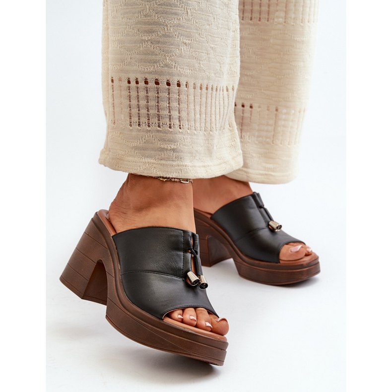 Vinceza Damflip-flops gjorda av ekologiskt läder med en plattform och ett block, svart Dafira 1