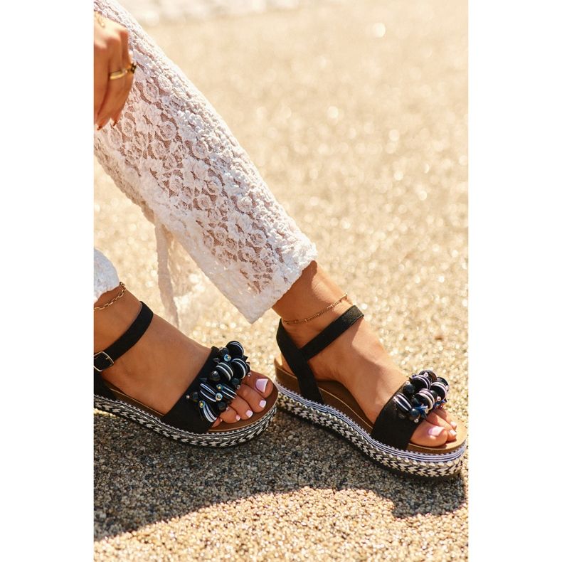 Damsandaler på en kil och plattform med dekorationer S.Barski HY056 Svart 1