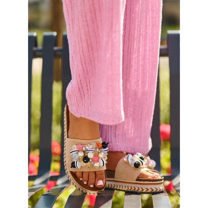 Damtofflor på plattformen med dekorationer S.Barski HY077 Beige 1