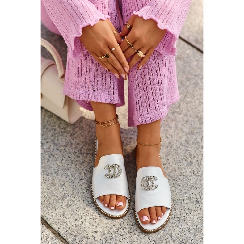 Eleganta glänsande flip-flops för kvinnor med dekoration S.Barski KV27-050 Silver silver- 1