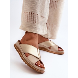 Läderprofilerade flip-flops Maciejka 04986-04 Guld-beige 2