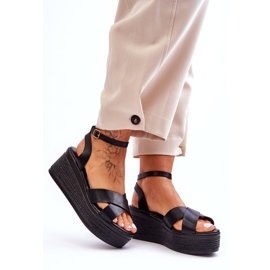 Kvinnors bekväma svarta kilsandaler 4