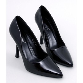 Anika Svartlackerade högklackade damskor 1