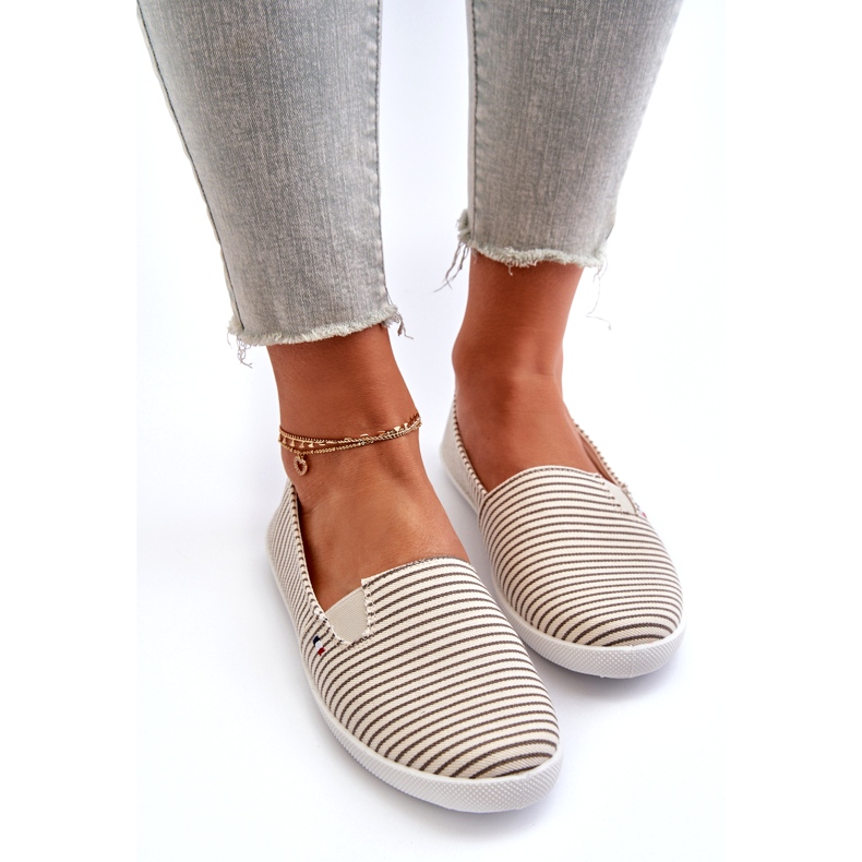 News Beige Pazaria Slip-On Randiga Sneakers för kvinnor 2