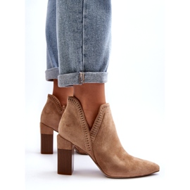 Bella Paris Beige stövlar med genombrutet mönster 3