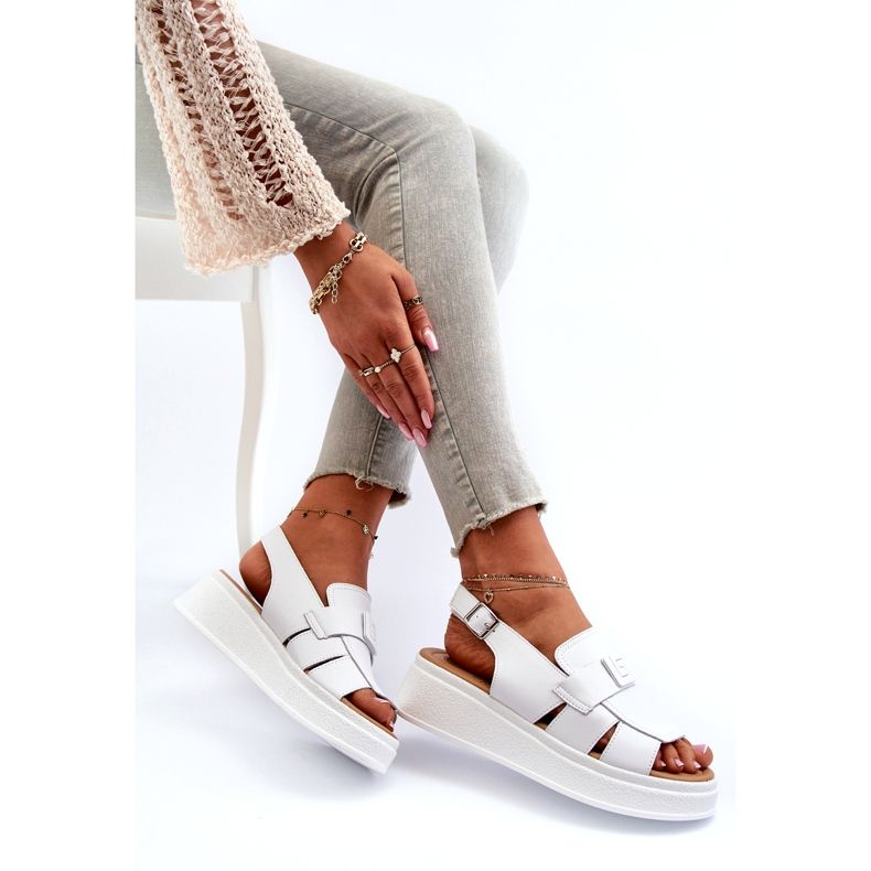 Evento Vit Vivitellia Skinnsandaler för kvinnor på en plattform och en kil 3