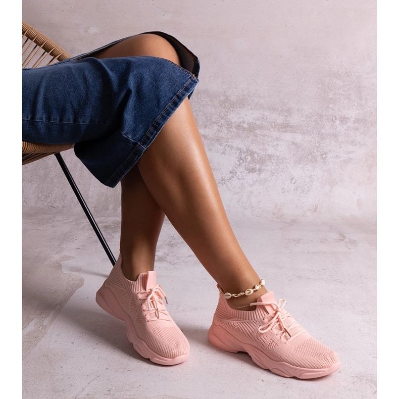 Rosa tyg sneakers från Madi 2