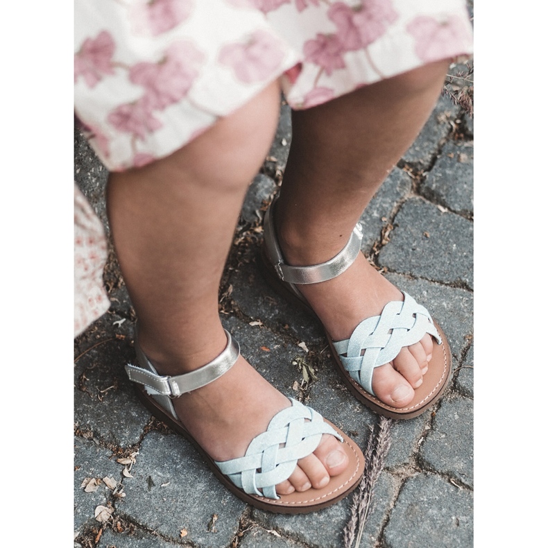 Blå barnsandaler med kardborreknäppning och sammanvävda remmar 5