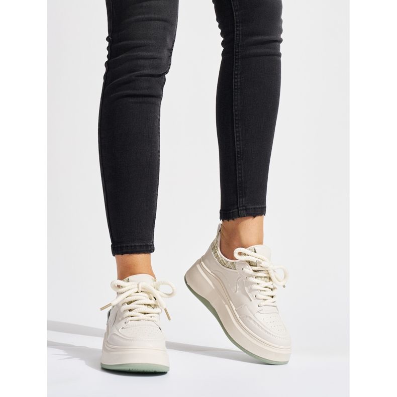 Svarta damsneakers med tjock sula beige 2